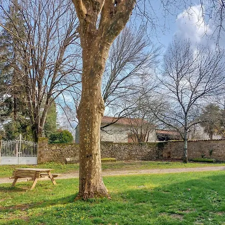 펜션 Charmante Maison Au Calme Mouton