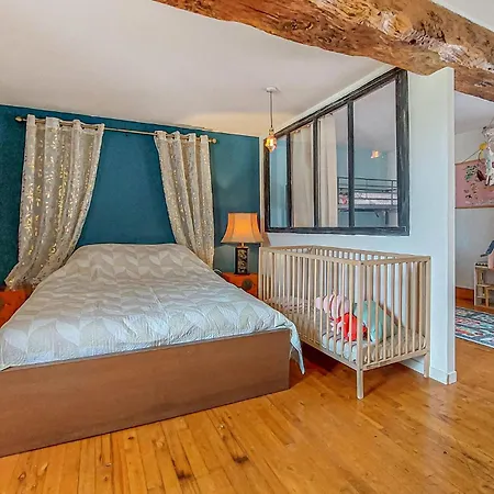 Holiday home Charmante Maison Au Calme *